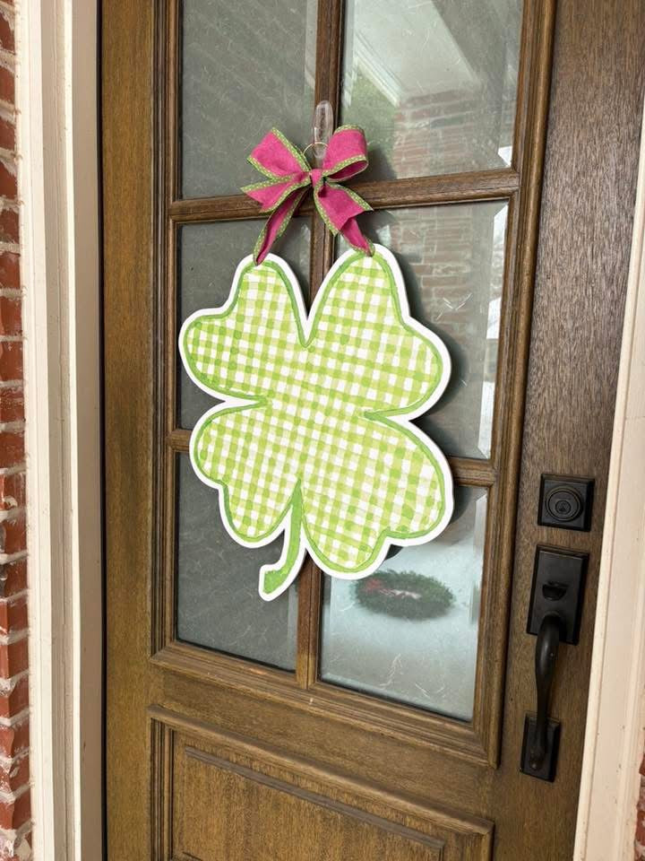 Lucky 🍀 Clover Door Hanger