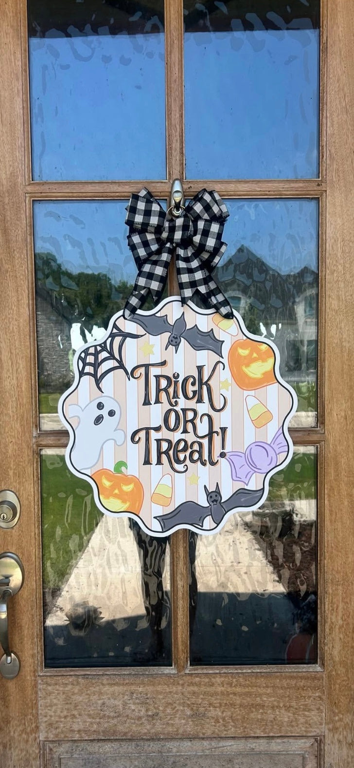 Trick or Treat Door Hanger